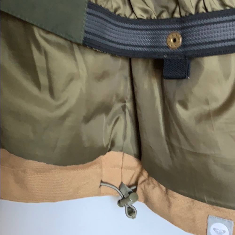 Patterned Ski Jacket - image 6